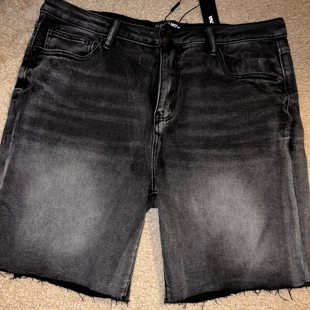 Fashion nova black denim Bermuda shorts